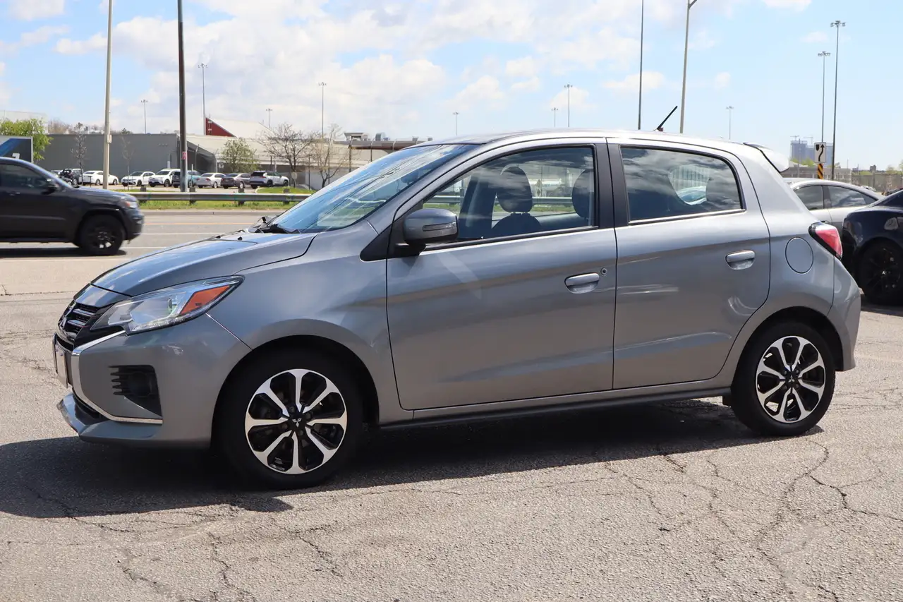 Mitsubishi Mirage снимка Mitsubishi Mirage