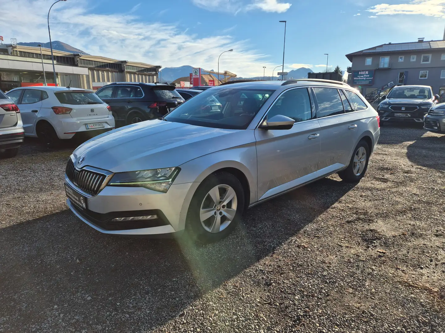 Skoda Superb 2.0 TDI DSG Silber - 1