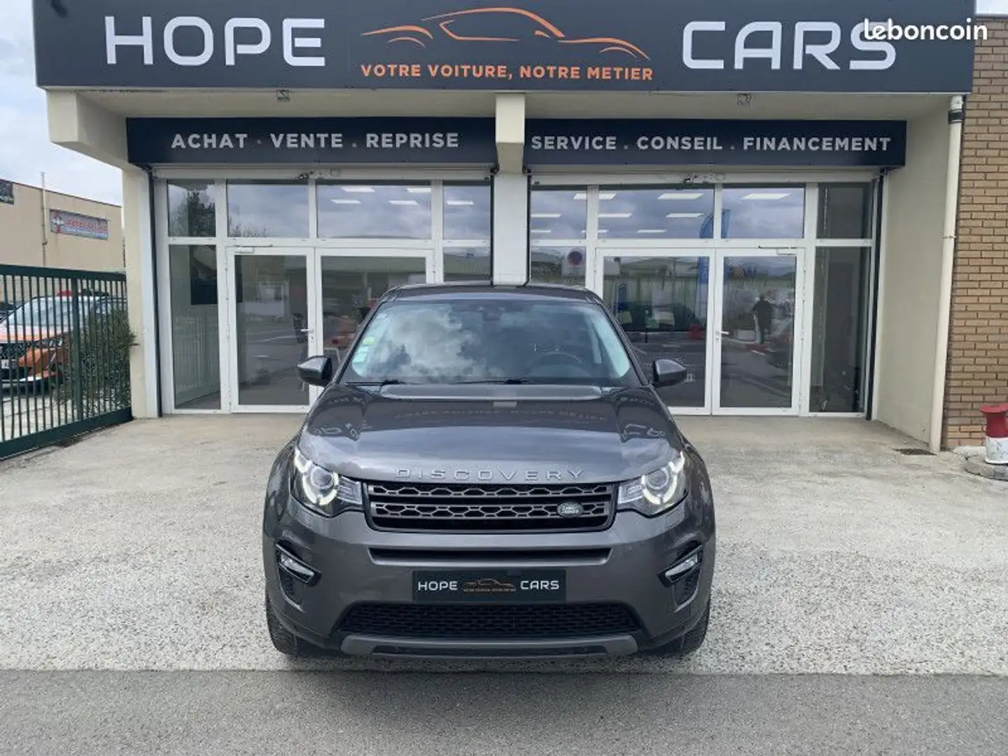 Land Rover Discovery Sport 2.0 TD4 150CH AWD SE BVA MARK II Grau - 2