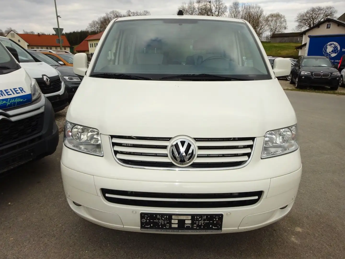 Volkswagen T5 Multivan /1. Hand/7 Sitzer/AHK Šedá - 1
