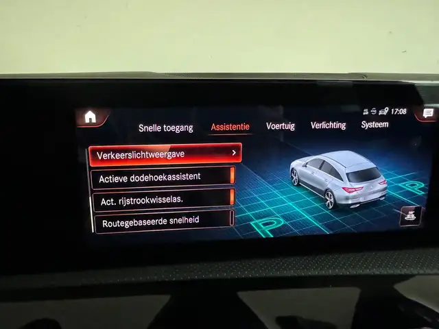 Mercedes-Benz Cla view 30