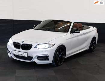 2-serie Cabrio M235i Centennial High Executive