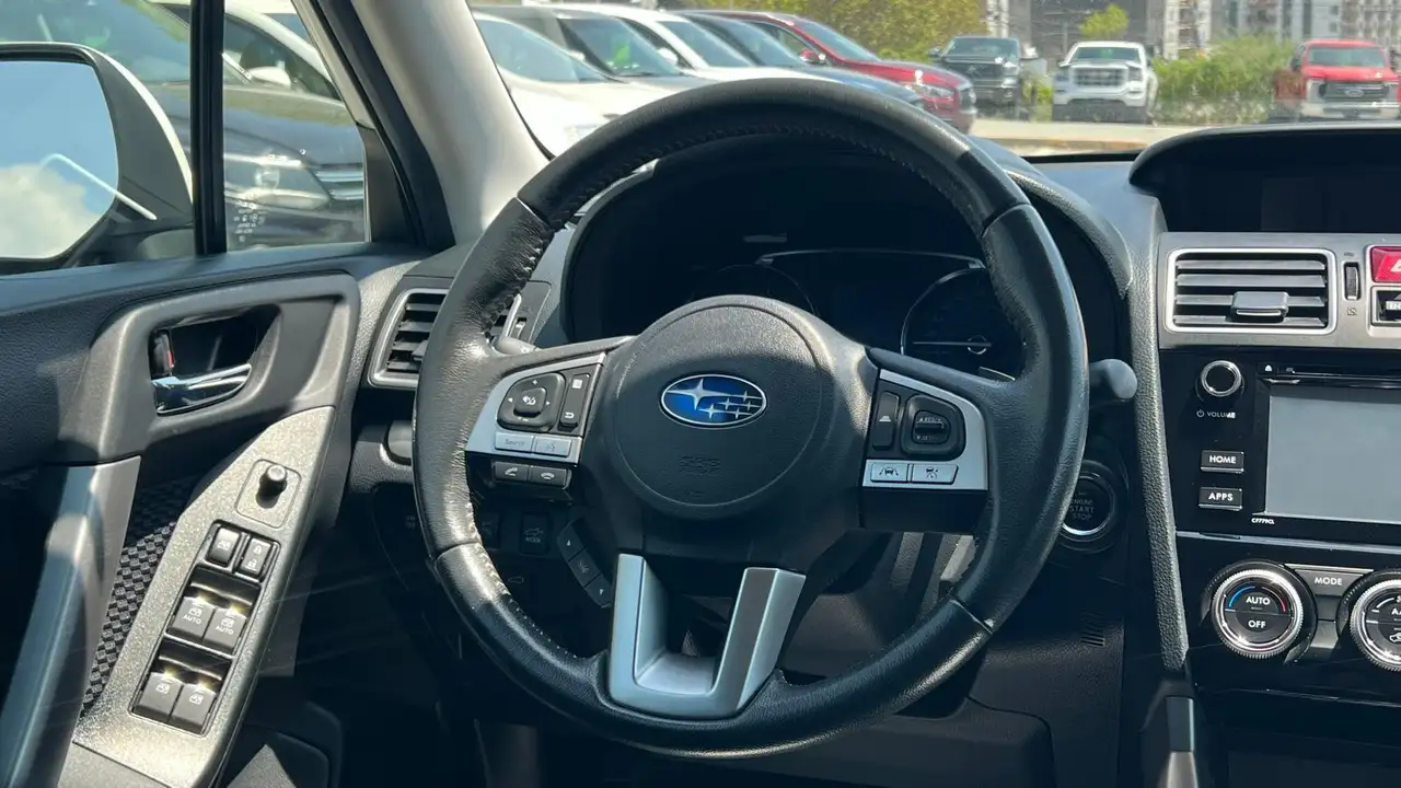 Subaru Forester photo Subaru Forester