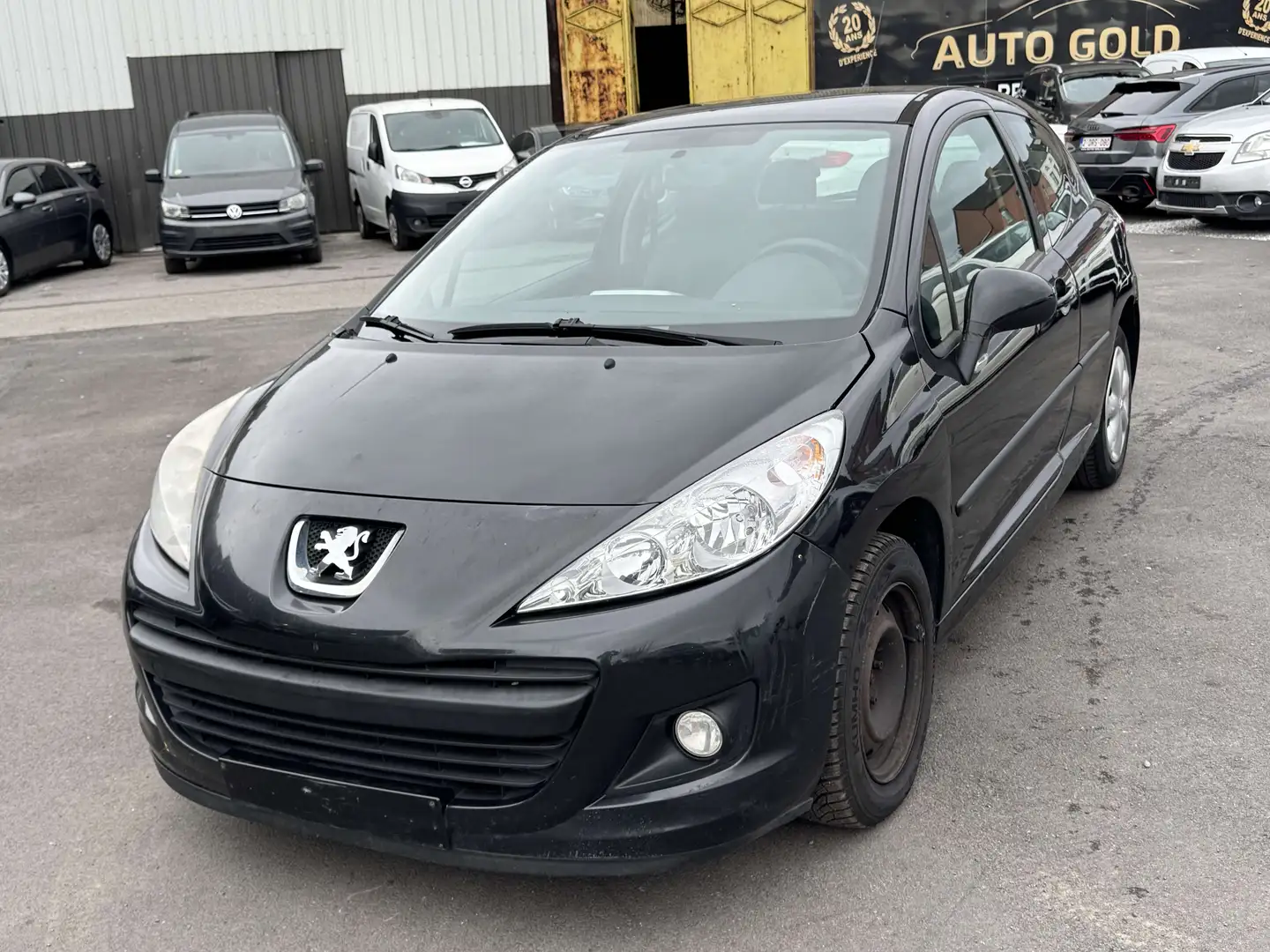 Peugeot 207 1.4i/CLIMATISATION/PANORAMIQUE/PROB MOTEUR Negro - 1