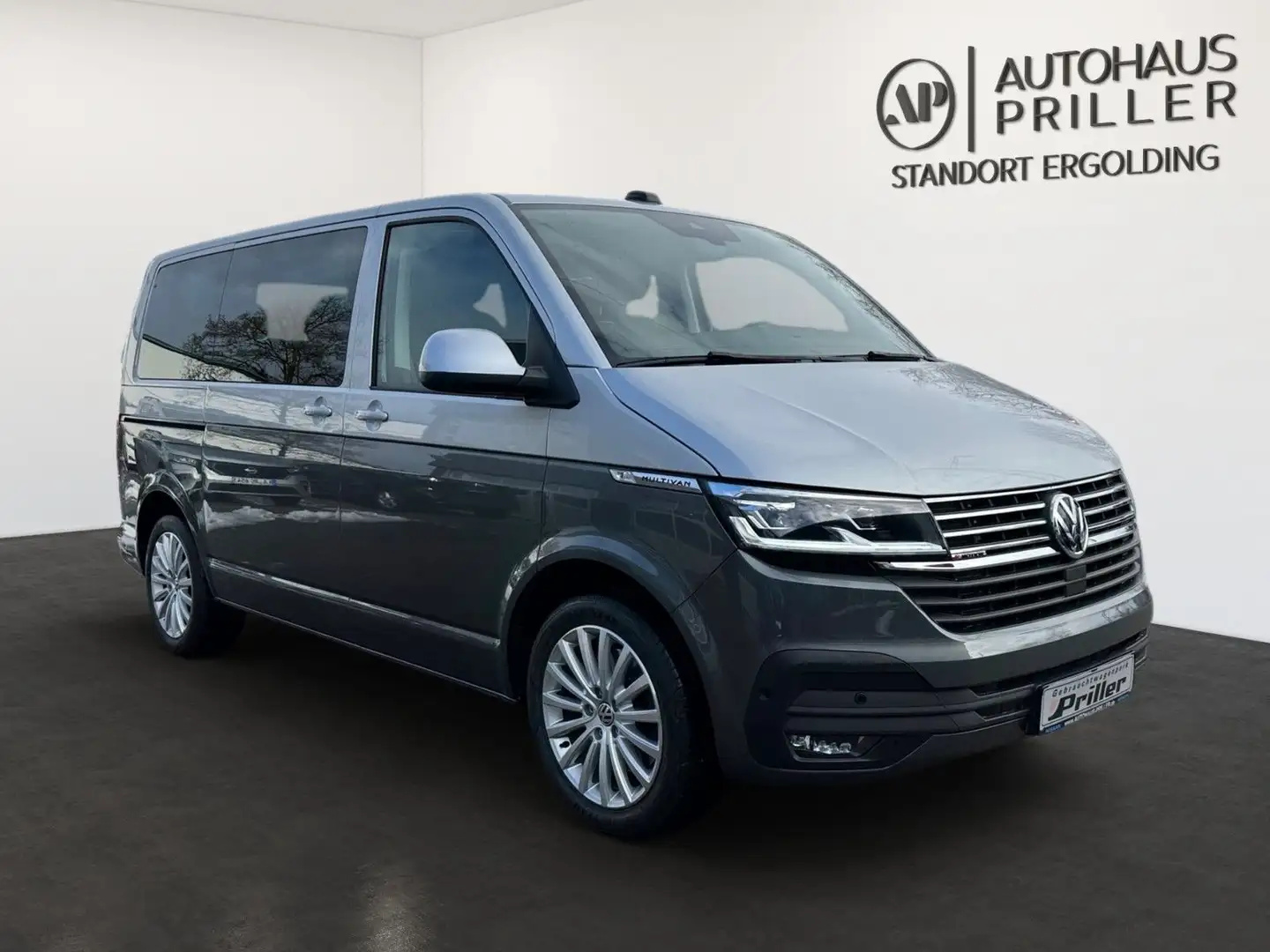 Volkswagen T6 Multivan T6.1 Multivan 4Motion Comfortline*ACC/STDHZ/AHK* Gris - 2