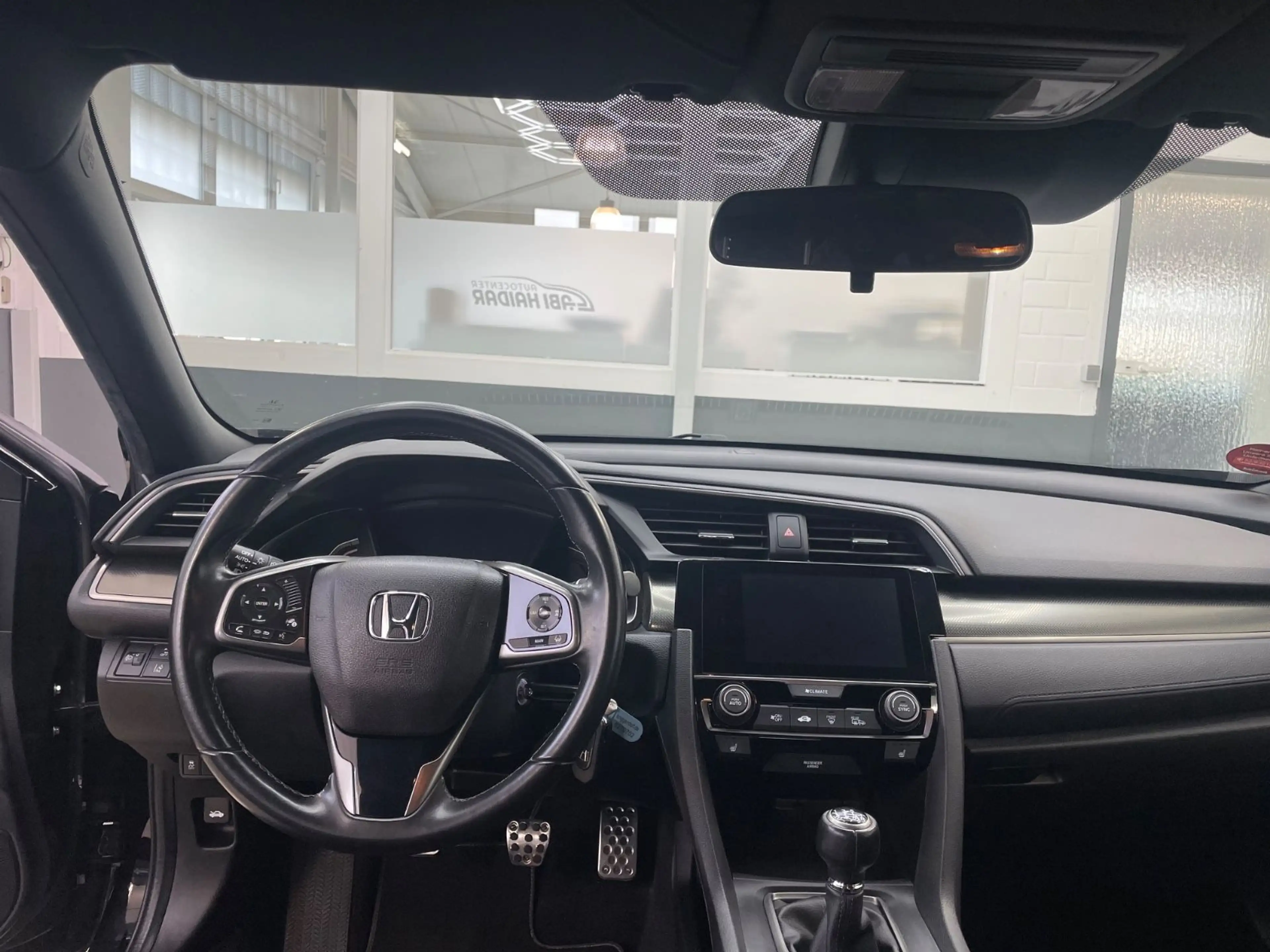Honda Civic Lim. 5-trg. 1.0 Elegance — photo 7