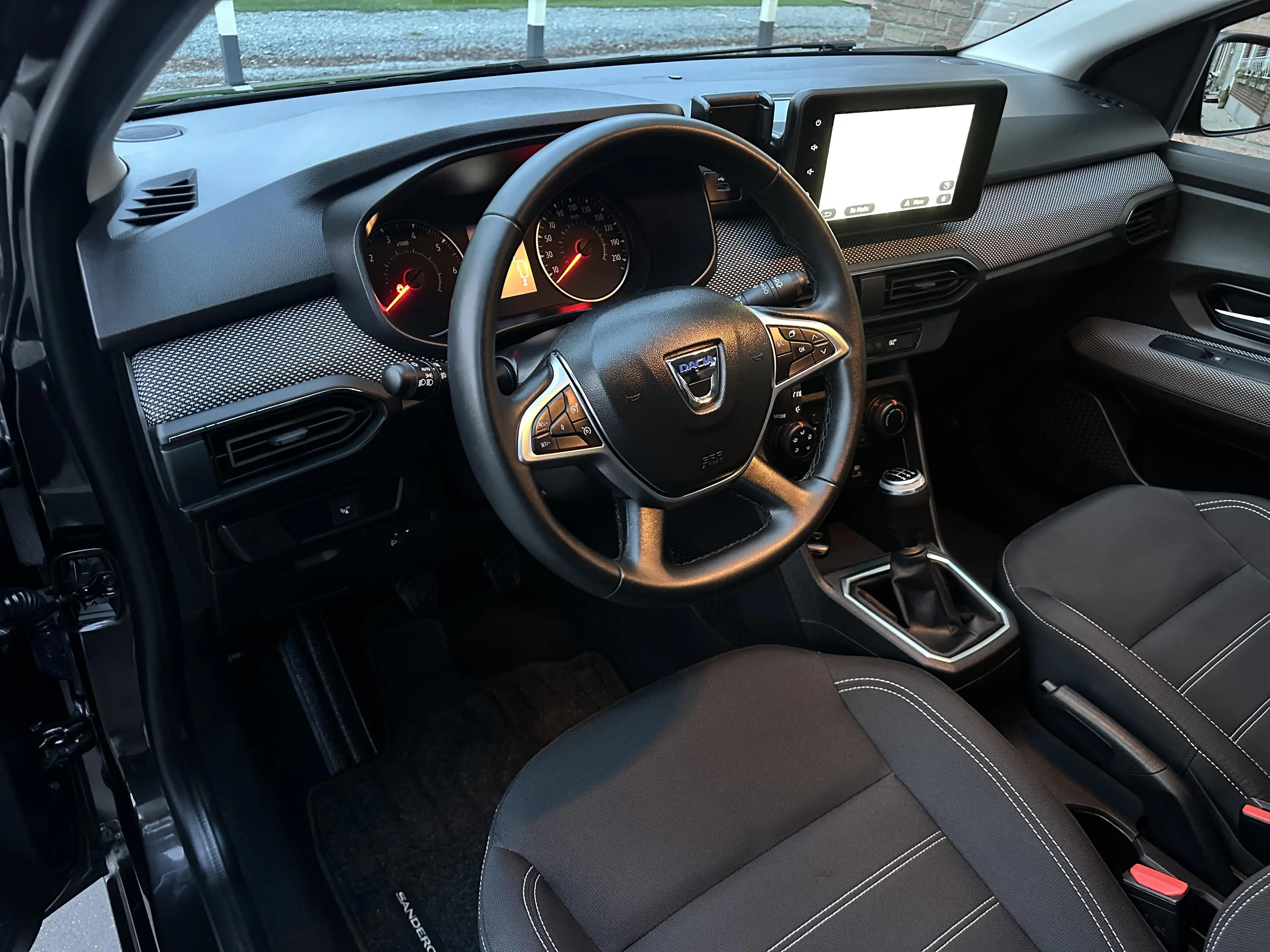 Dacia Sandero 1.0i SCe! Topstaat* Airco* Navi* 37000km* Garantie — photo 10