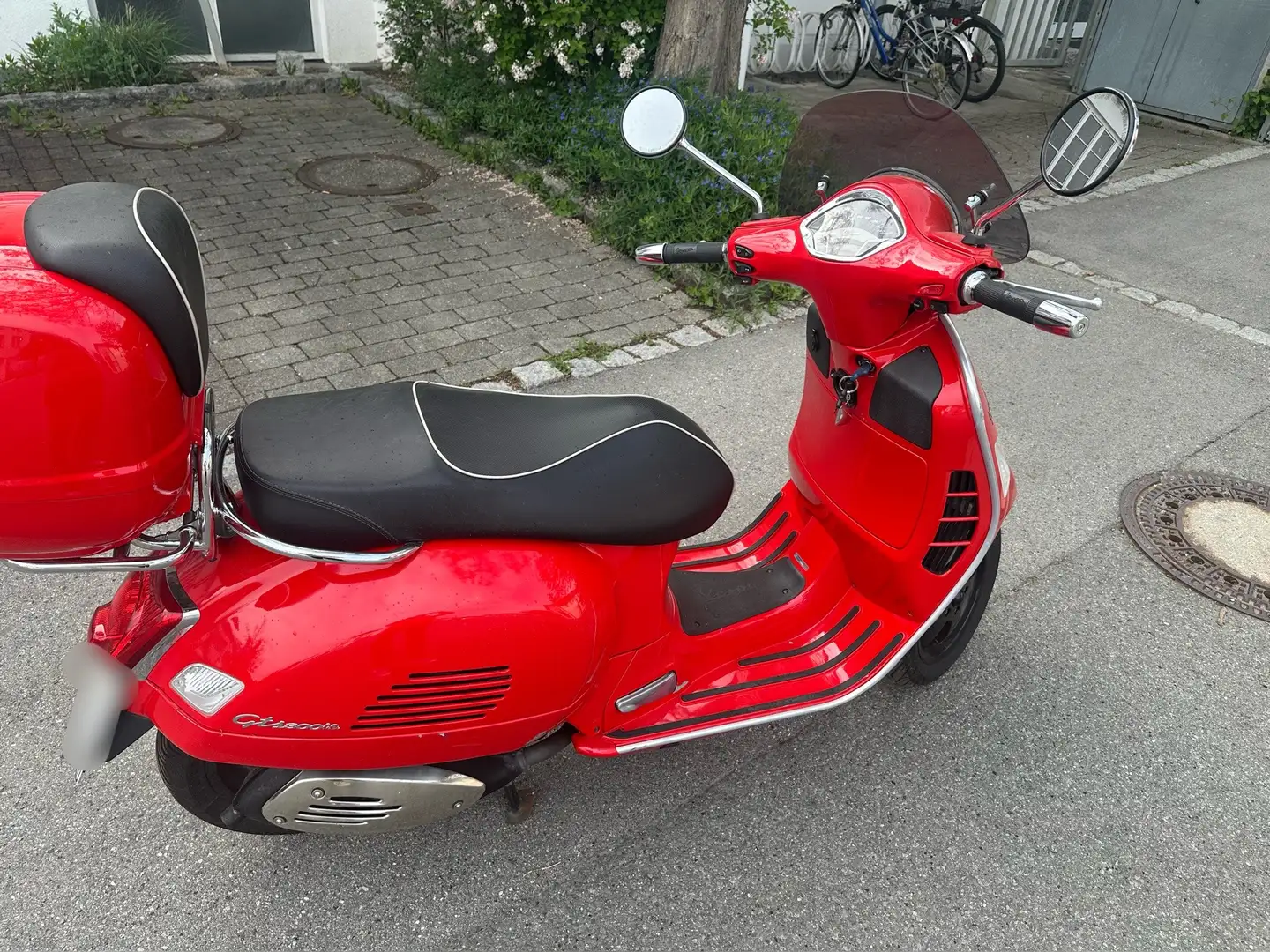 Vespa GTS 300 ABS Rot - 1