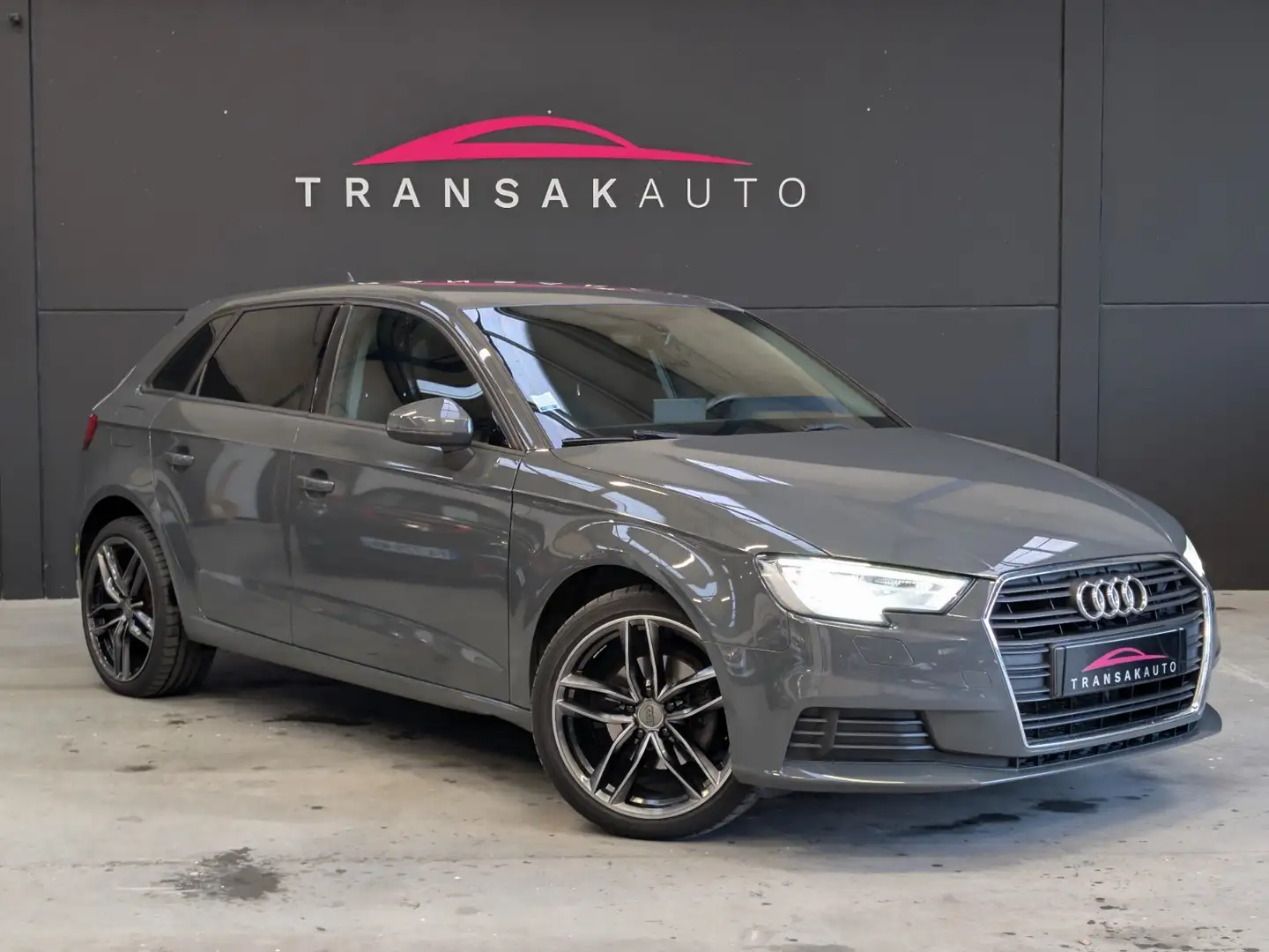 Audi A3 A3 Sportback 1.6 TDI 116 Gris - 1