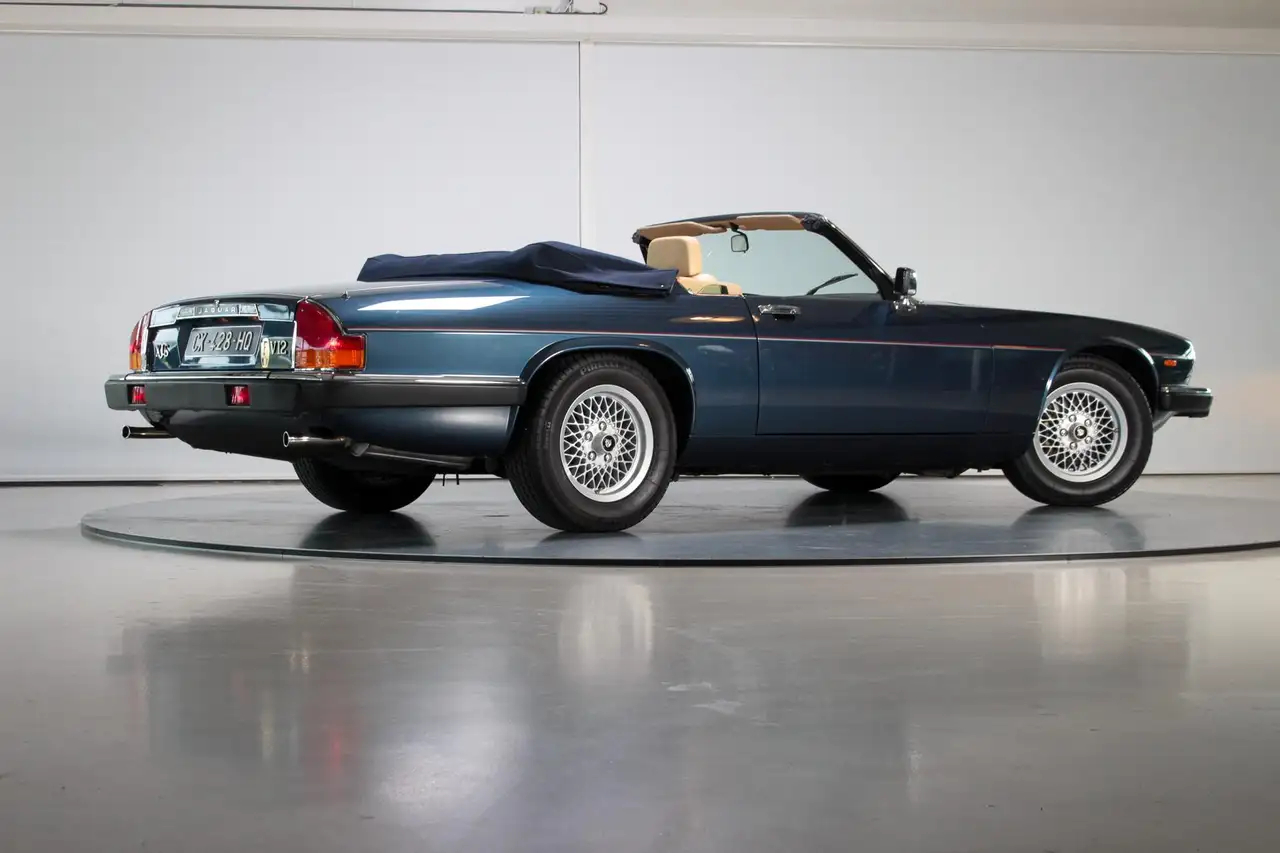 Jaguar XJS V12 Cabriolet | Cartier CEO-Owned, foto 4