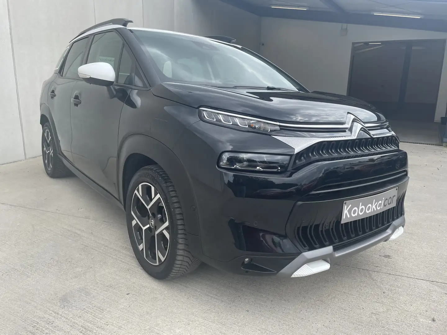Citroen C3 Aircross 1.2 exclusive S/AUTOMATIQUE/CAMERA/GPS Zwart - 1