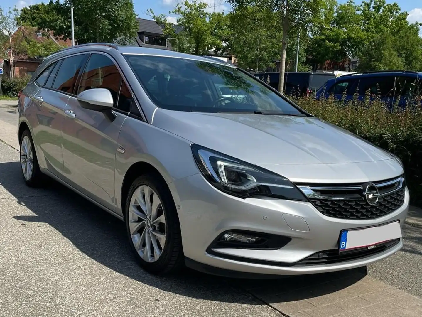Opel Astra Astra 1.4 Turbo Sports Tourer Innovation Argent - 1