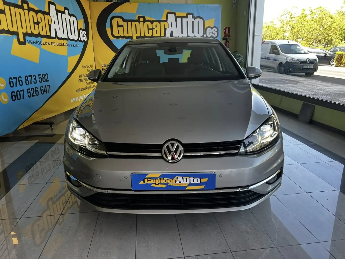 Volkswagen Golf 1.6TDI Advance 85kW Gris - 2