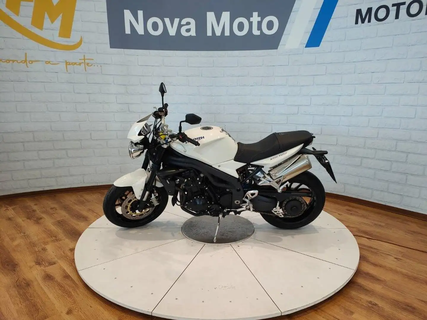 Triumph Speed Triple 1050 my10 Bianco - 1