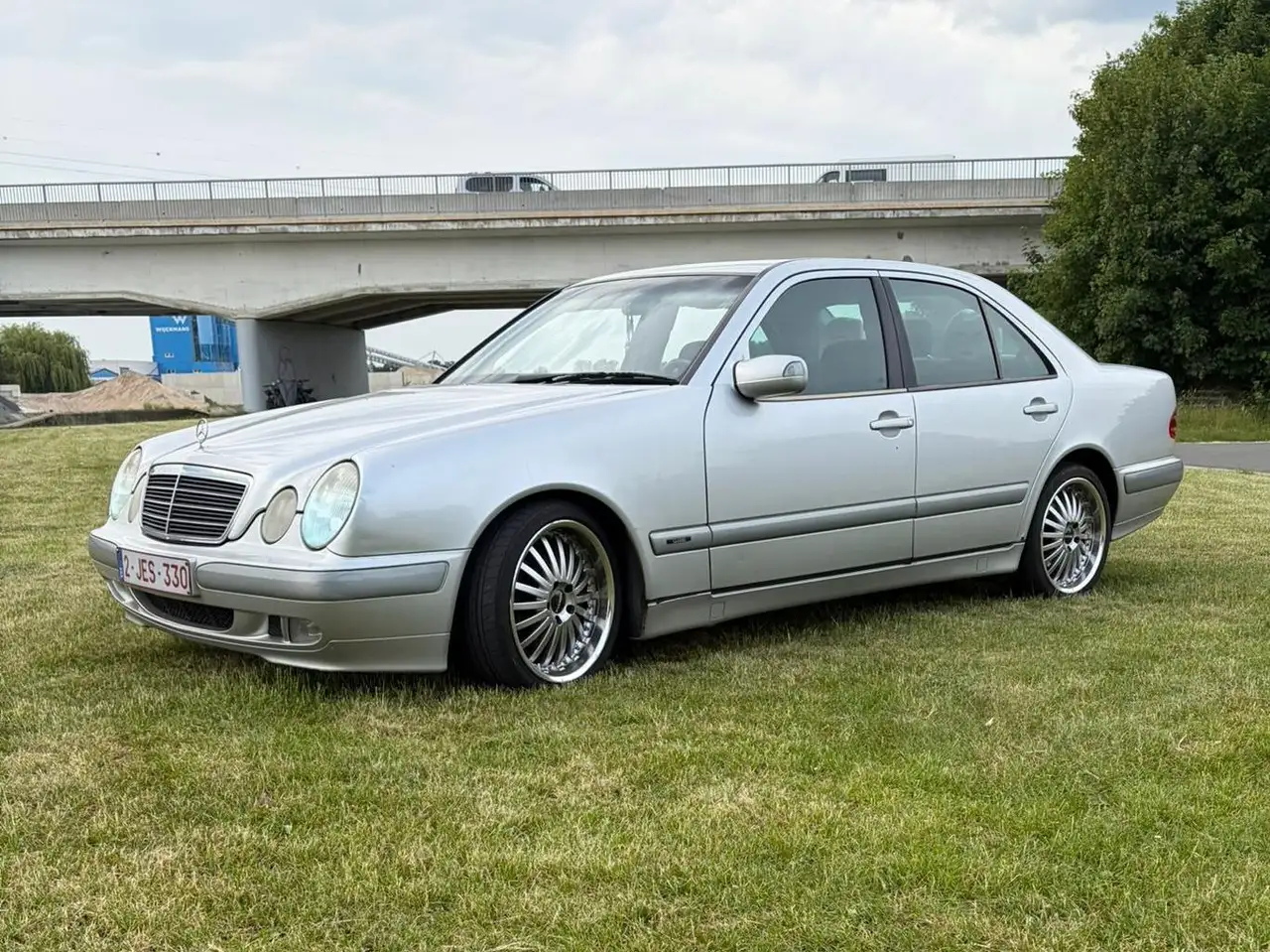Mercedes-Benz 200 classic, foto 1