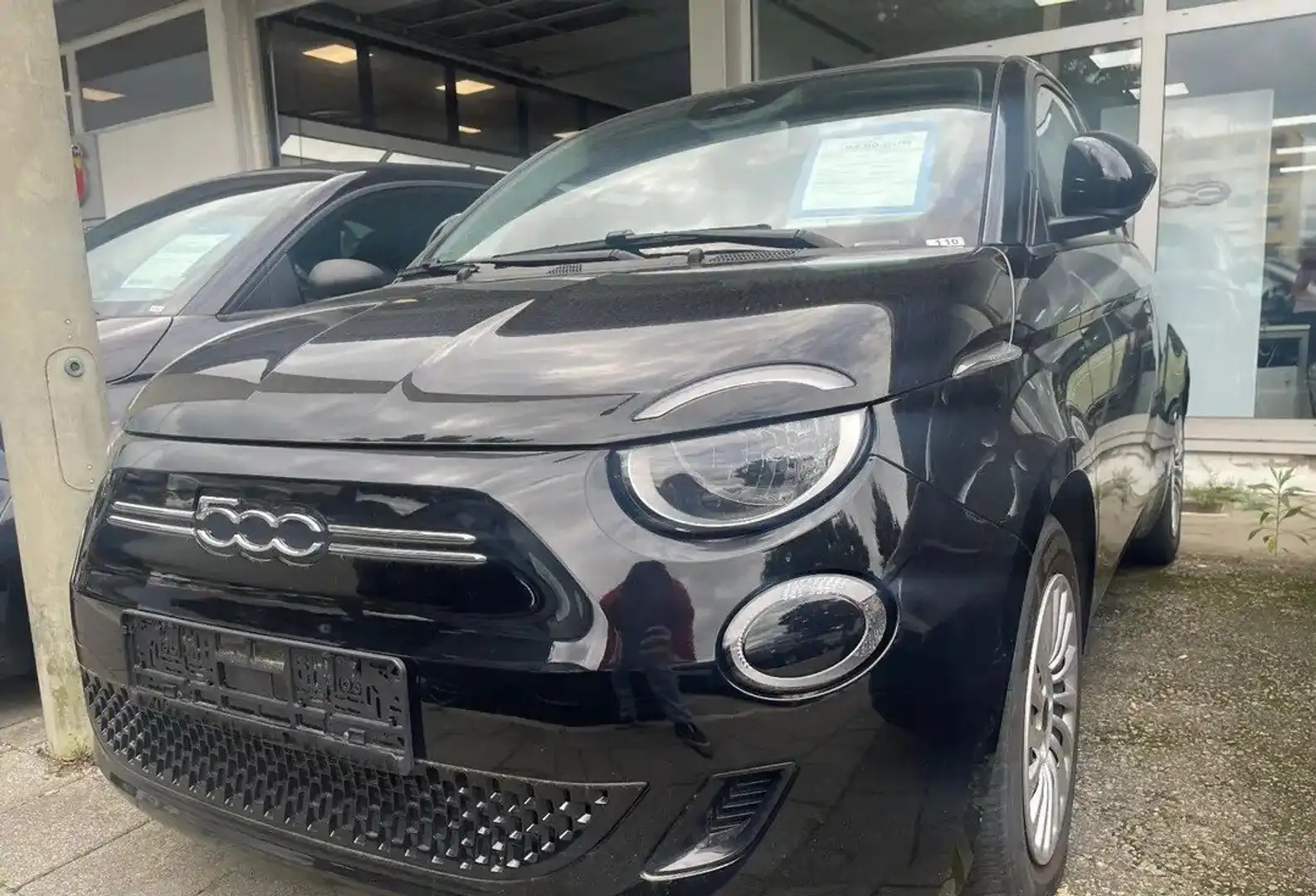 Fiat 500e ACTION 43kW LED/ASSIST/LANE/eCALL/”15 Noir - 2