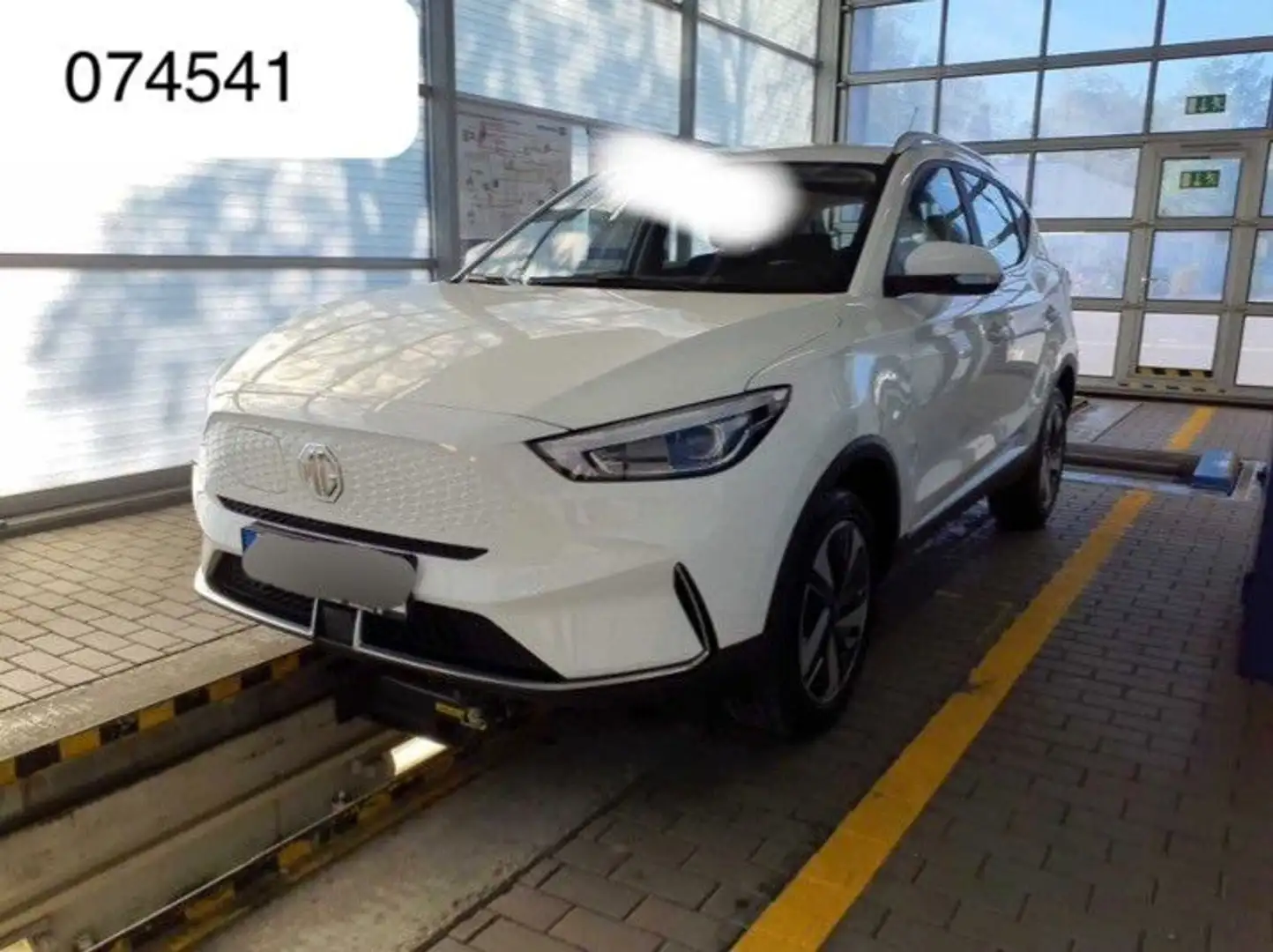 MG ZS EV Comfort Maximum 72kWh FahrAss+ Kamera Weiß - 1