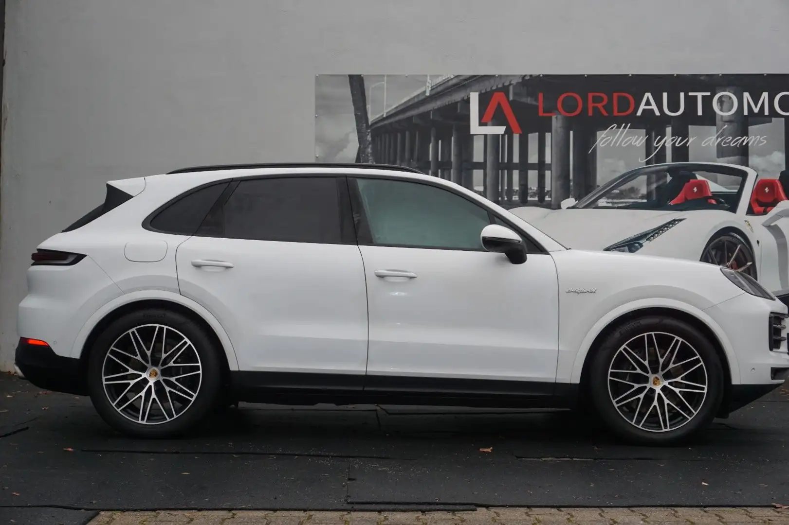 Porsche Cayenne E-Hybrid*Luft*AHK*Pano*BOSE*360Surround* Blanc - 1