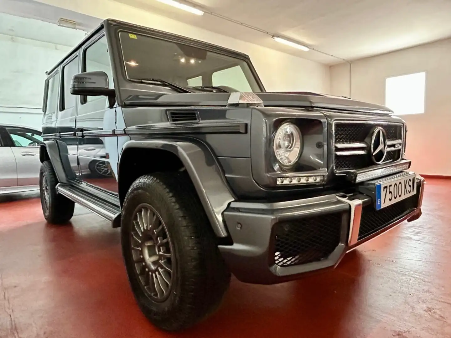 Mercedes-Benz G 350 350d Aut. Grijs - 1