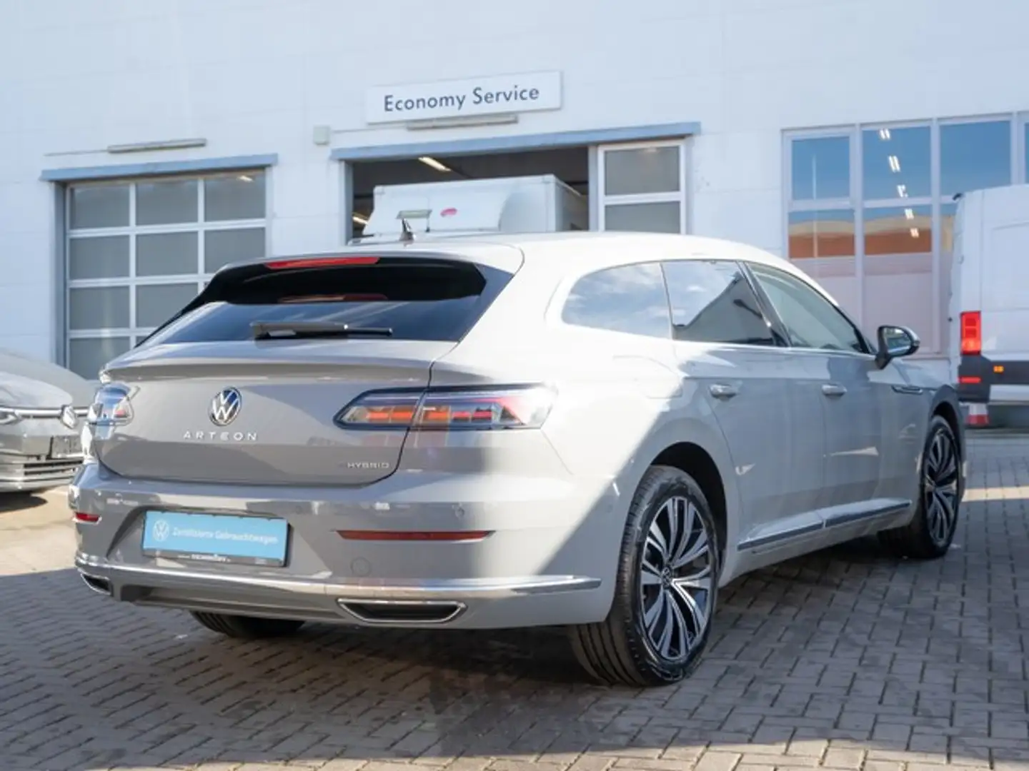 Volkswagen Arteon Shooting Brake Hybrid 1.4TSi DSG Elegance Stand... Gris - 2