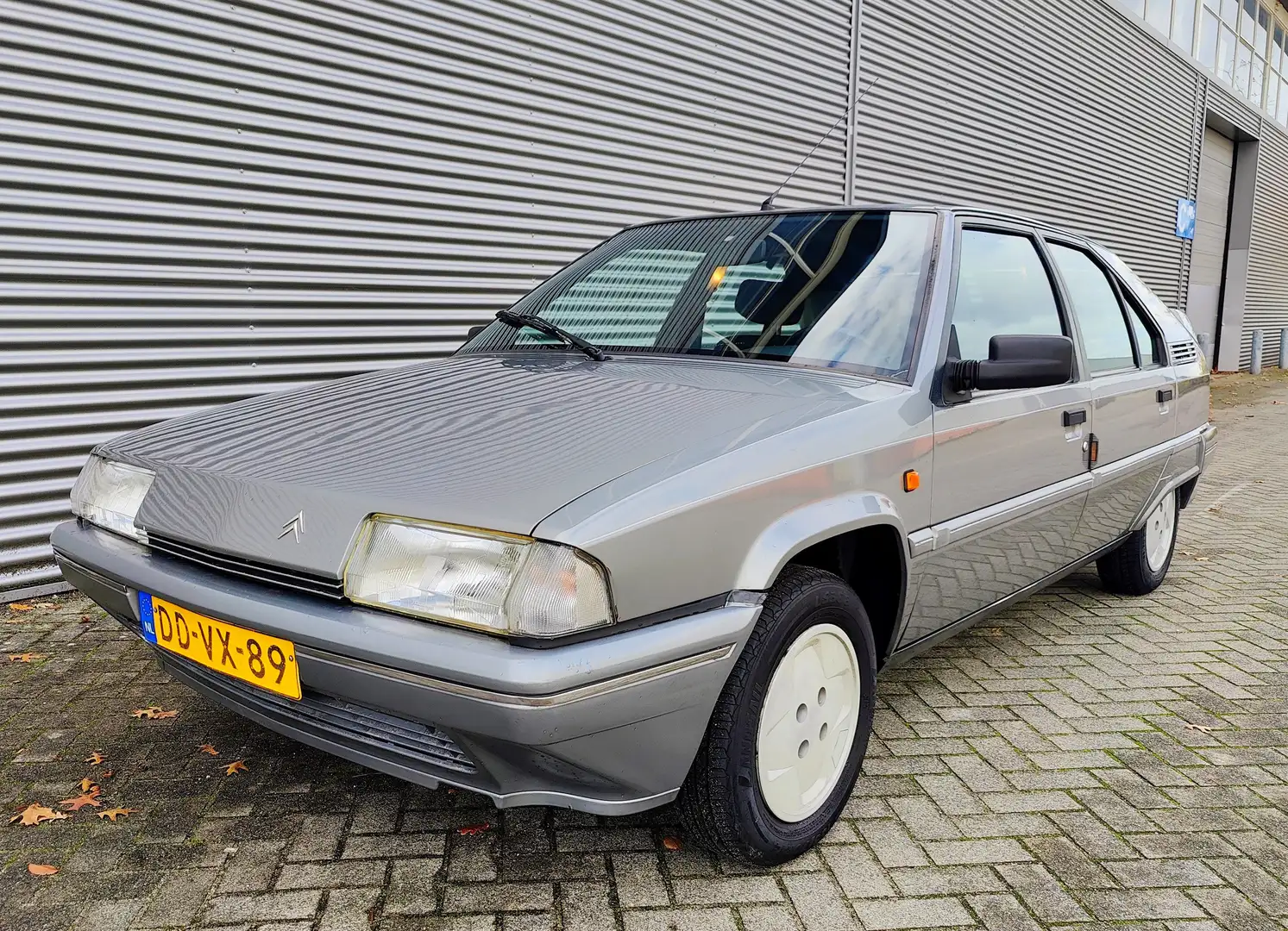 Citroen BX BX 1.6 Chic Inj. Сірий - 1