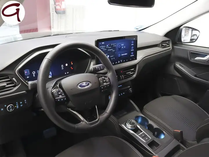 Ford Kuga 2025, foto 3