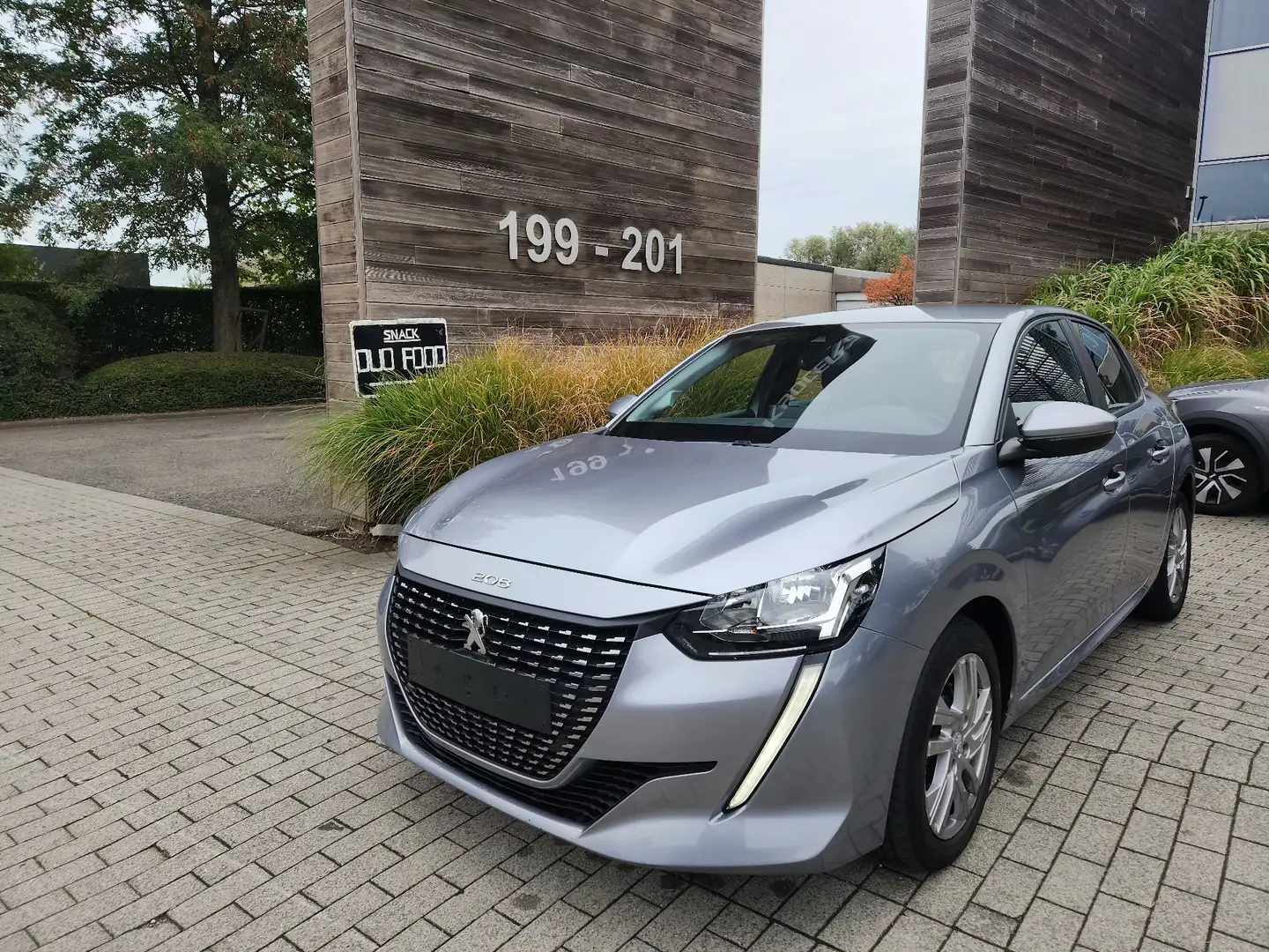 Peugeot 208 208 1.5 BlueHDi / 110.000 km 1 propriétaire Gris - 2