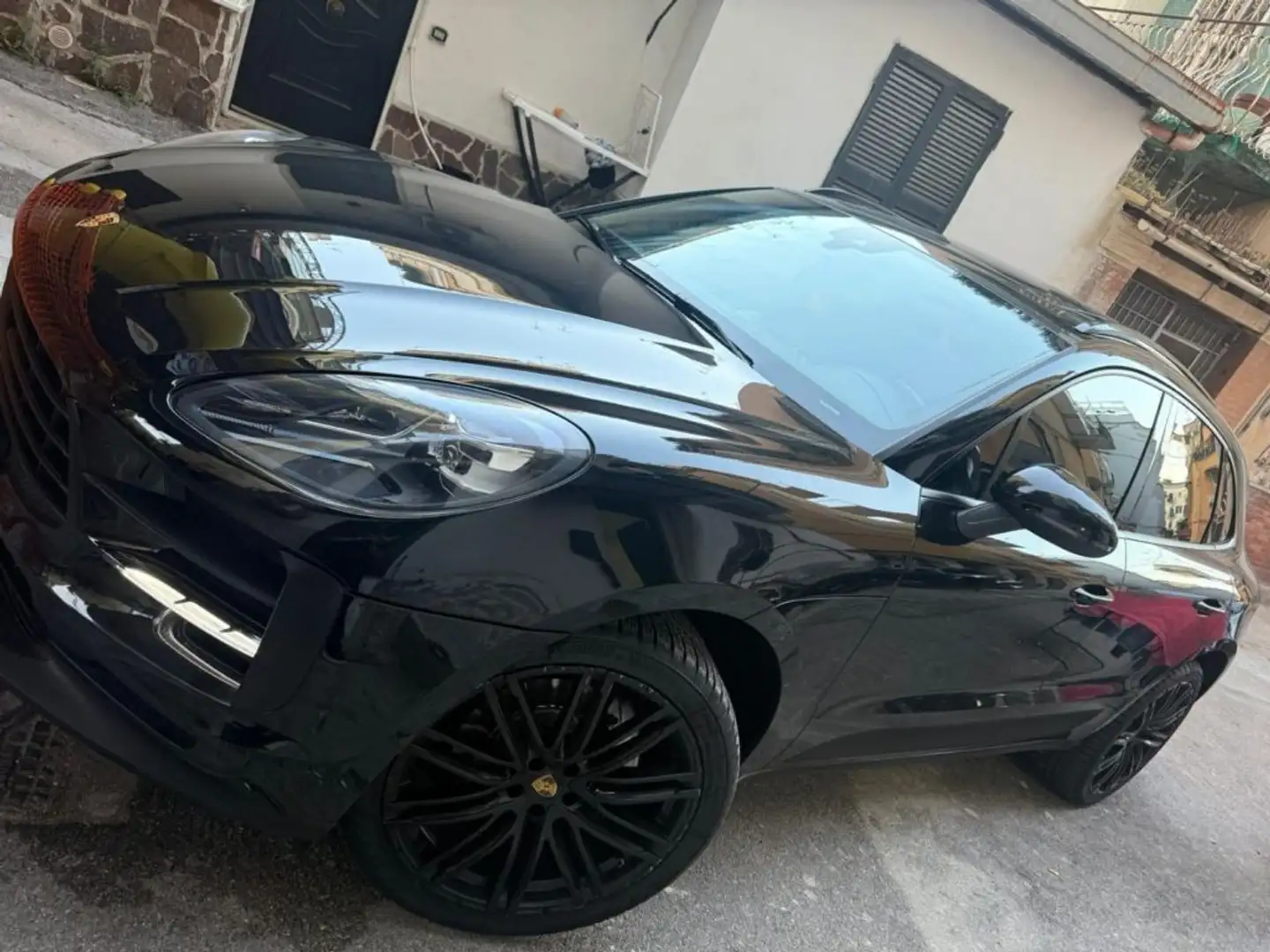 Porsche Macan 2.0 *GTS* *TETTO* *RADAR* Nero - 2