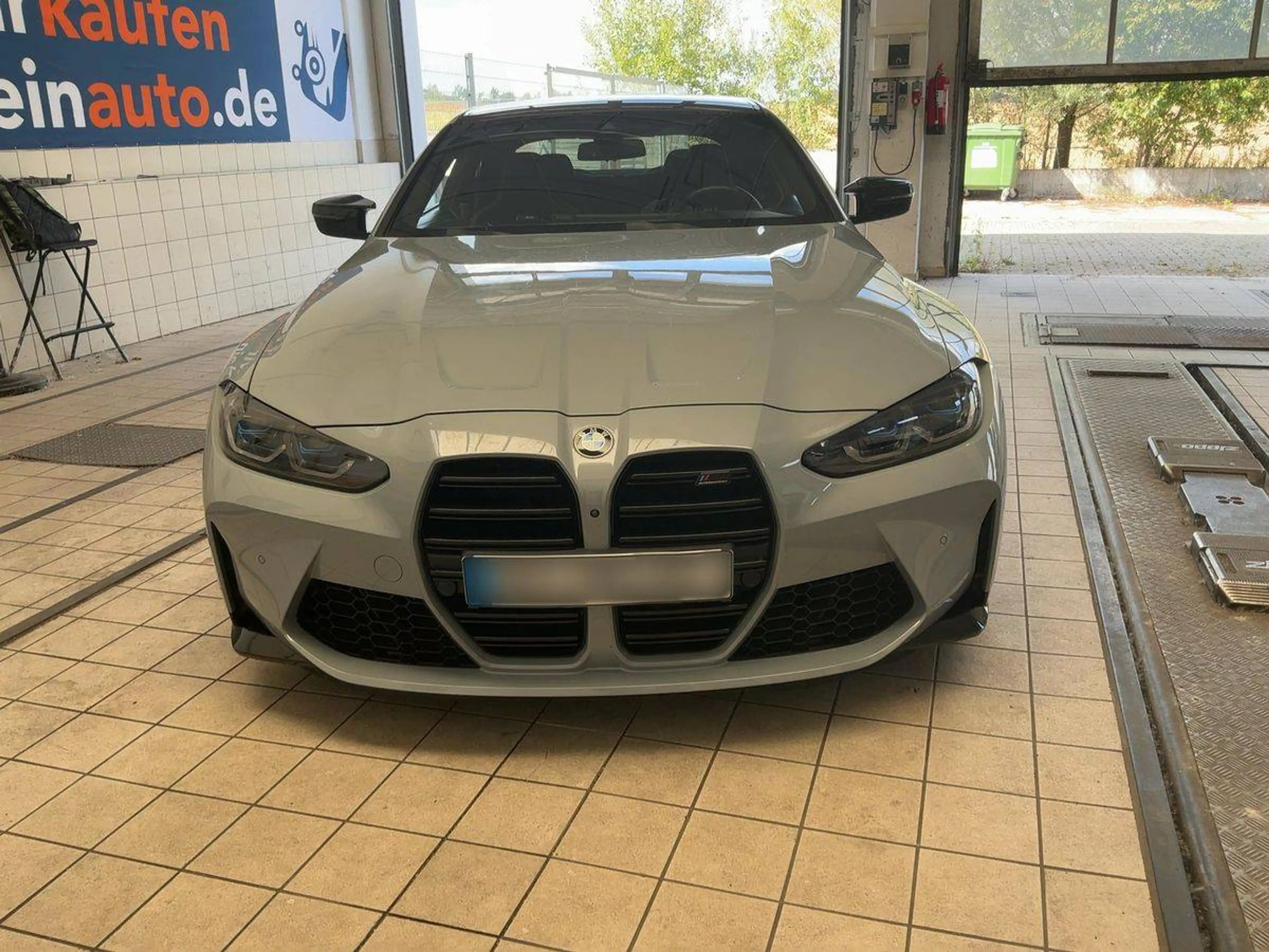 BMW M4 Competition — photo 12