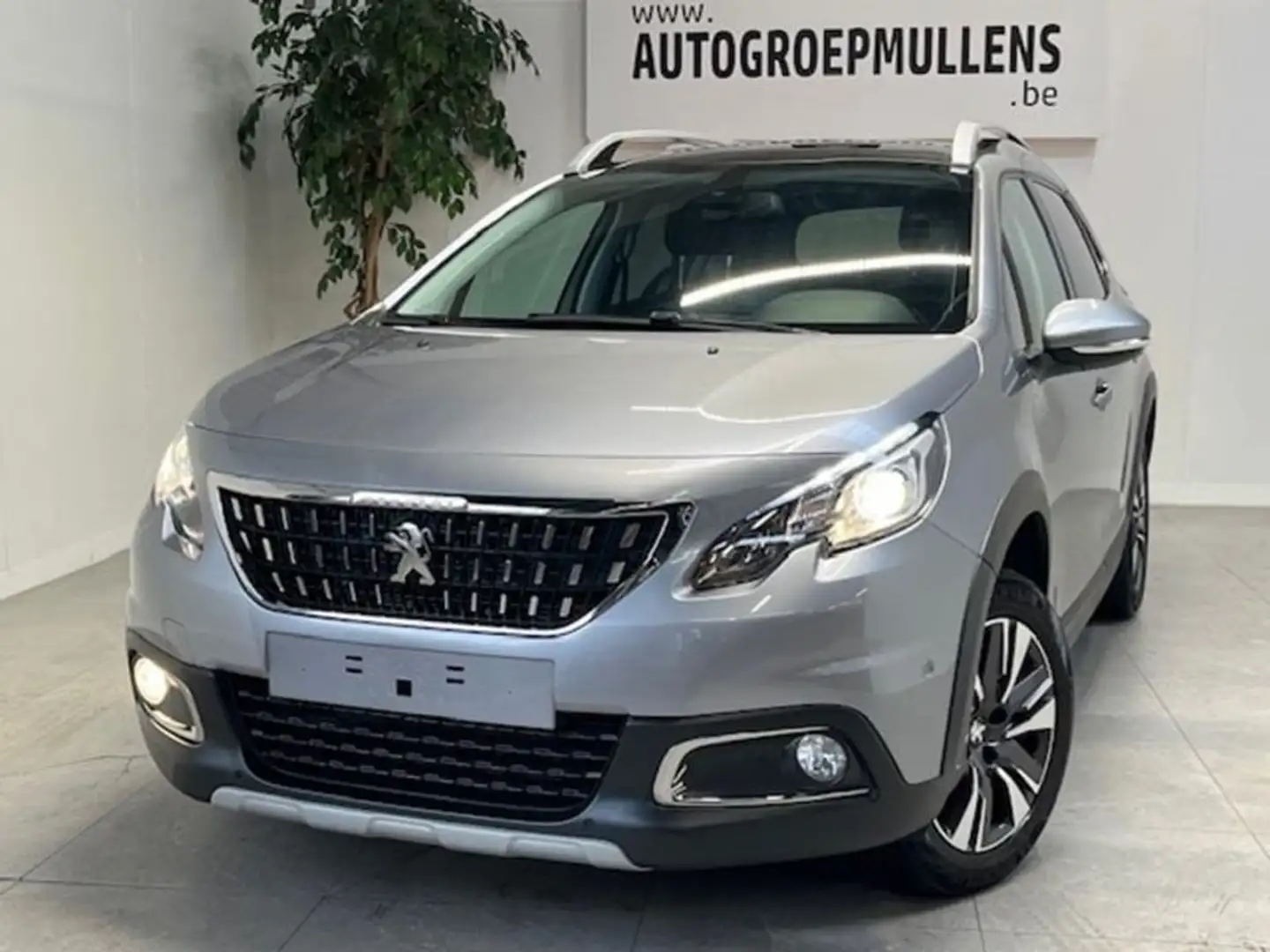 Peugeot 2008 Allure 130 pk Argent - 1