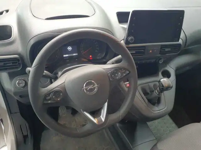 Opel Combo view 13