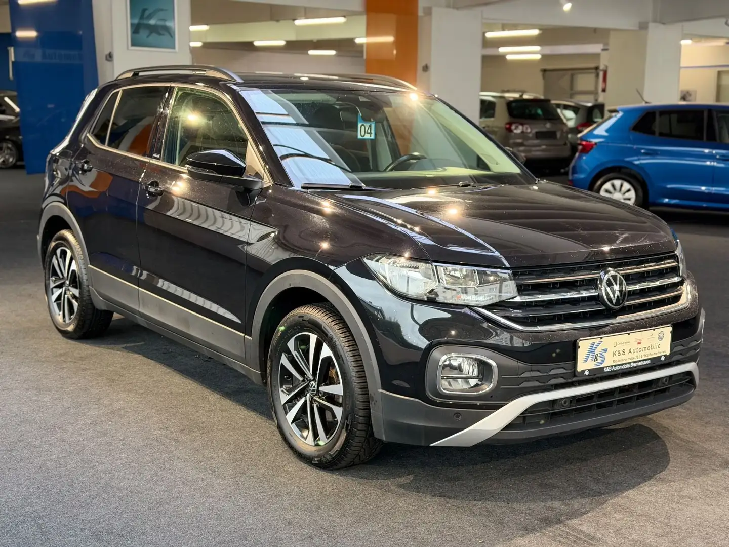 Volkswagen T-Cross United 150PS*NAVI*KAMERA*SITZH.*TEMPOM* Schwarz - 1