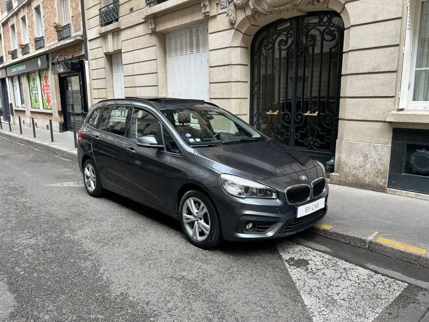 BMW 220 (F46) (2) GRAN TOURER 220IA LOUNGE Gris - 1