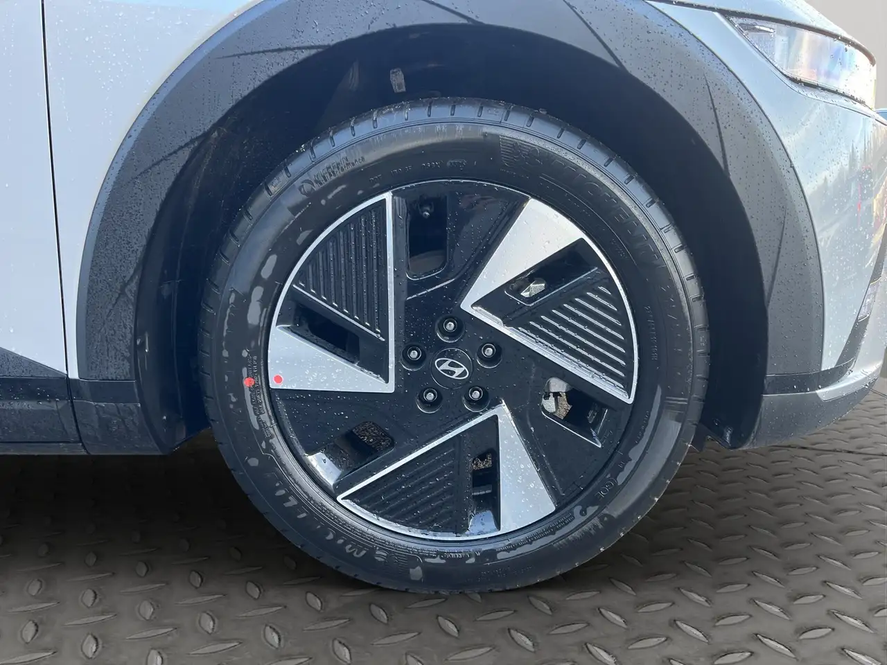 Hyundai IONIQ 5 снимка Hyundai IONIQ 5