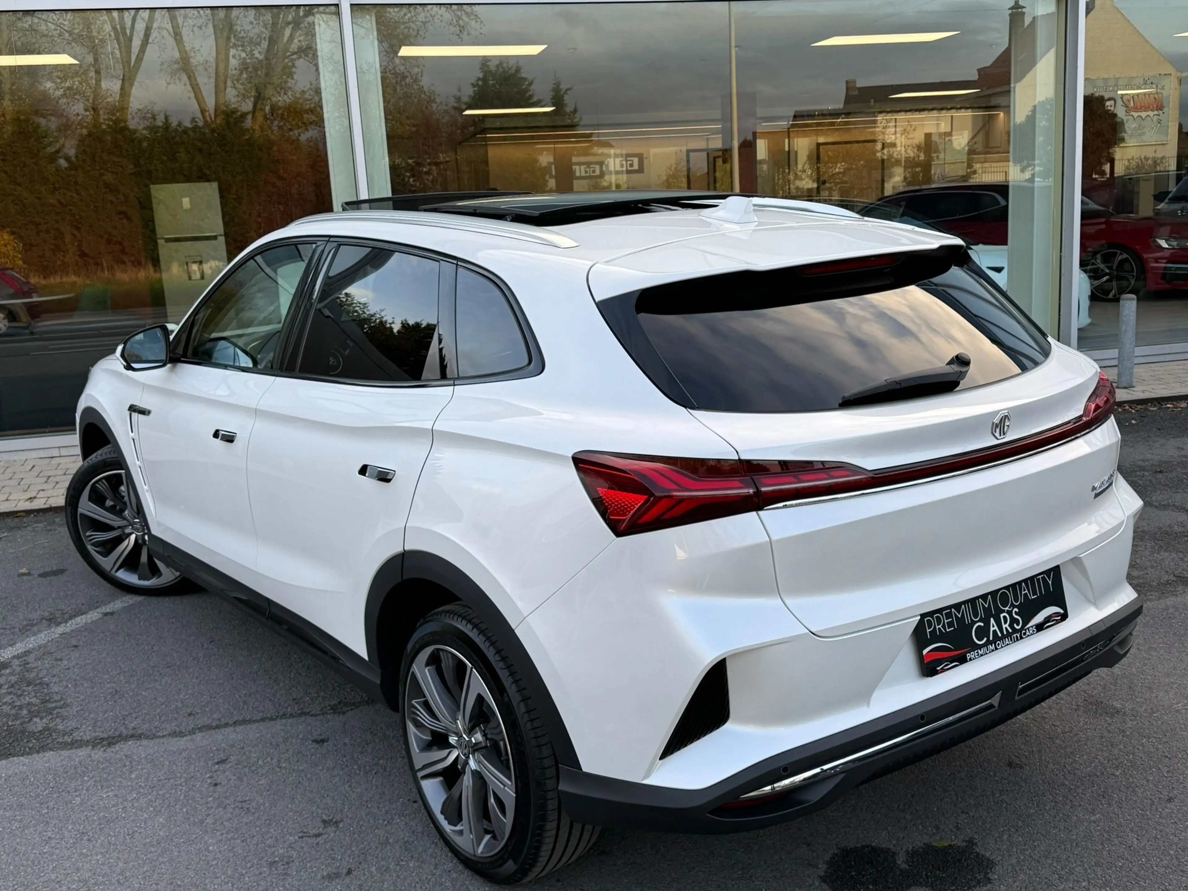 MG Marvel R LUXURY / PANO / ZETELVERWARMING / CARPLAY / 360CAM — photo 11