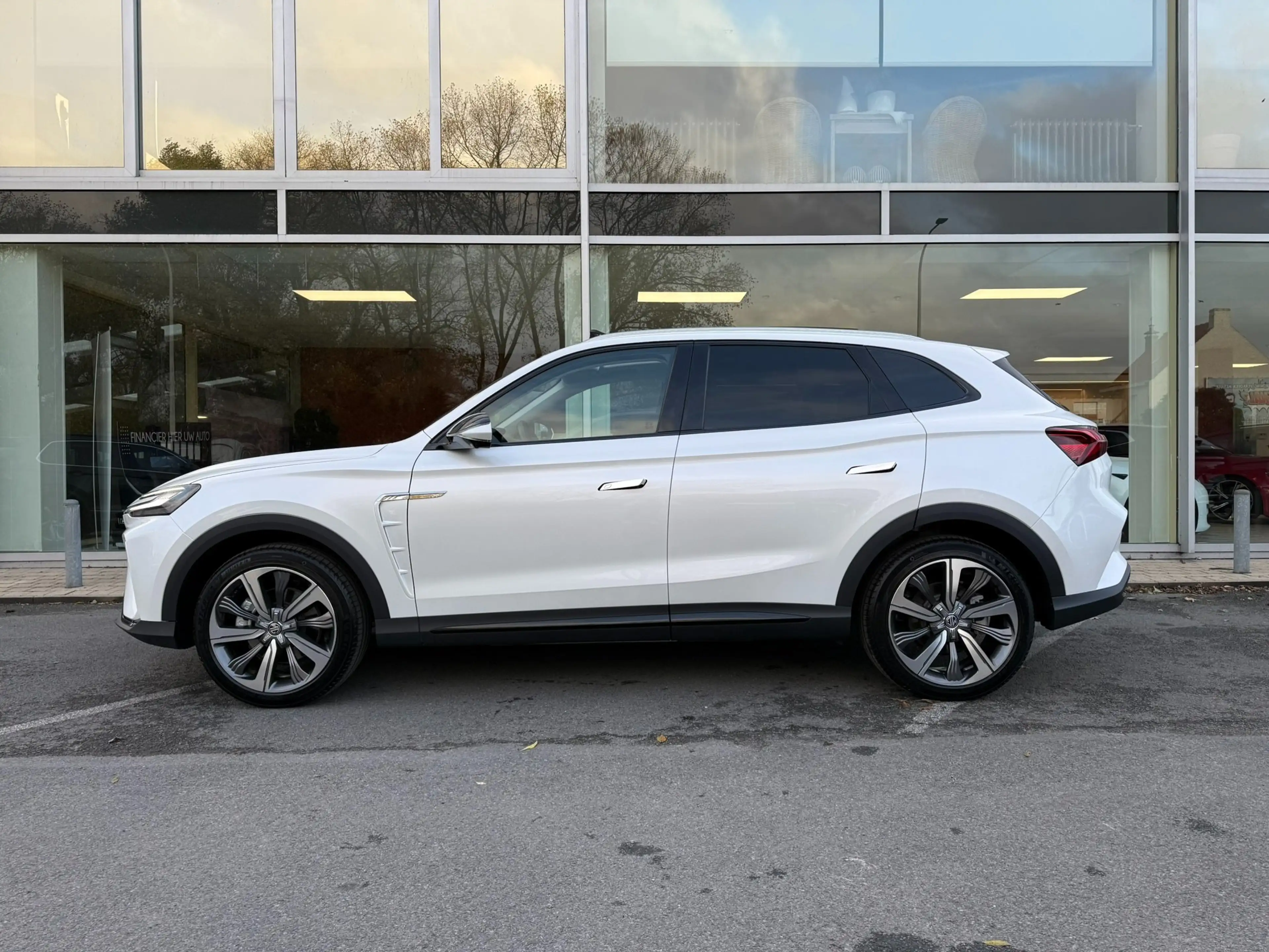 MG Marvel R LUXURY / PANO / ZETELVERWARMING / CARPLAY / 360CAM — photo 6