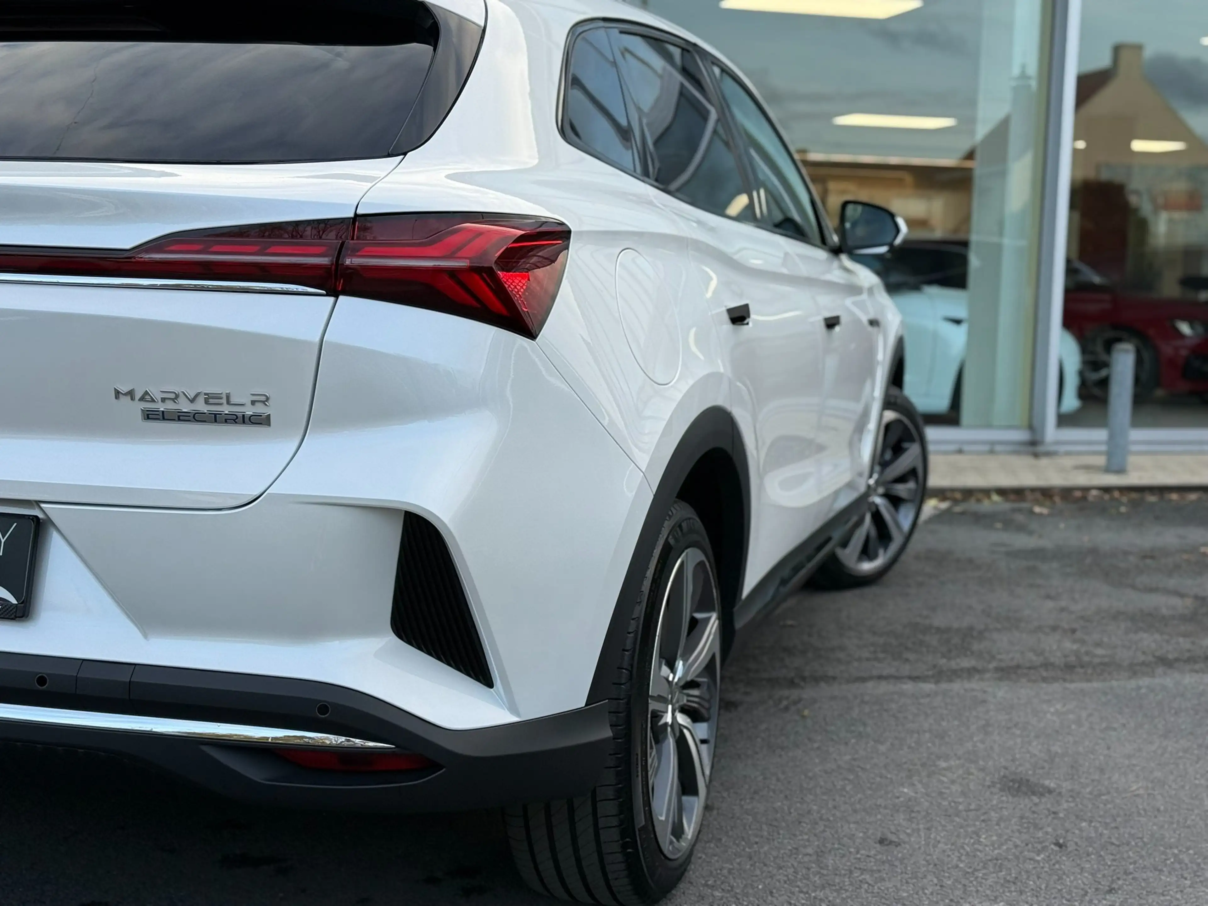 MG Marvel R LUXURY / PANO / ZETELVERWARMING / CARPLAY / 360CAM — photo 15