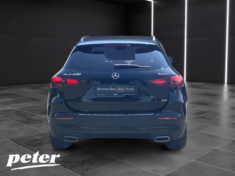 Mercedes-Benz GLA 220 4MATIC AMG+19"+MBUX+MBeam+Night+Ambiente — photo 4