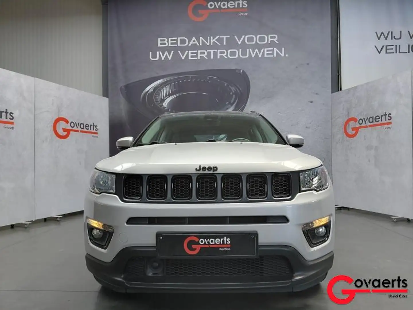 Jeep Compass Night Eagle Gris - 2
