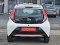 Toyota Aygo 1,0 VVT-i x-play NUR 35300 KM! 1-Hand Pickerl+S... Weiß - thumbnail 11
