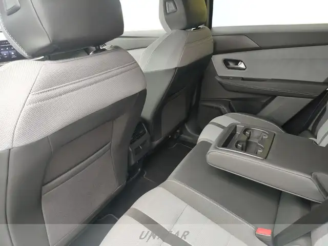 Opel Grandland X view 15