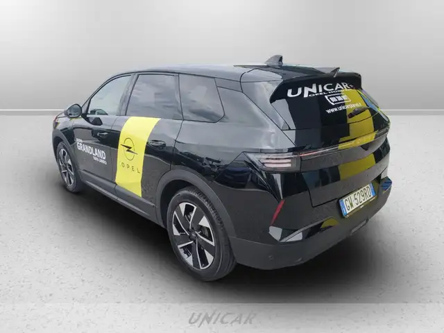 Opel Grandland X view 4