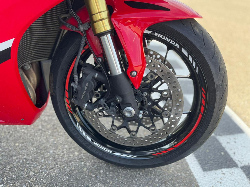 Honda CBR 1000 RA Rot Bodis Auspuff Kennzeichenha.kurz — photo 10