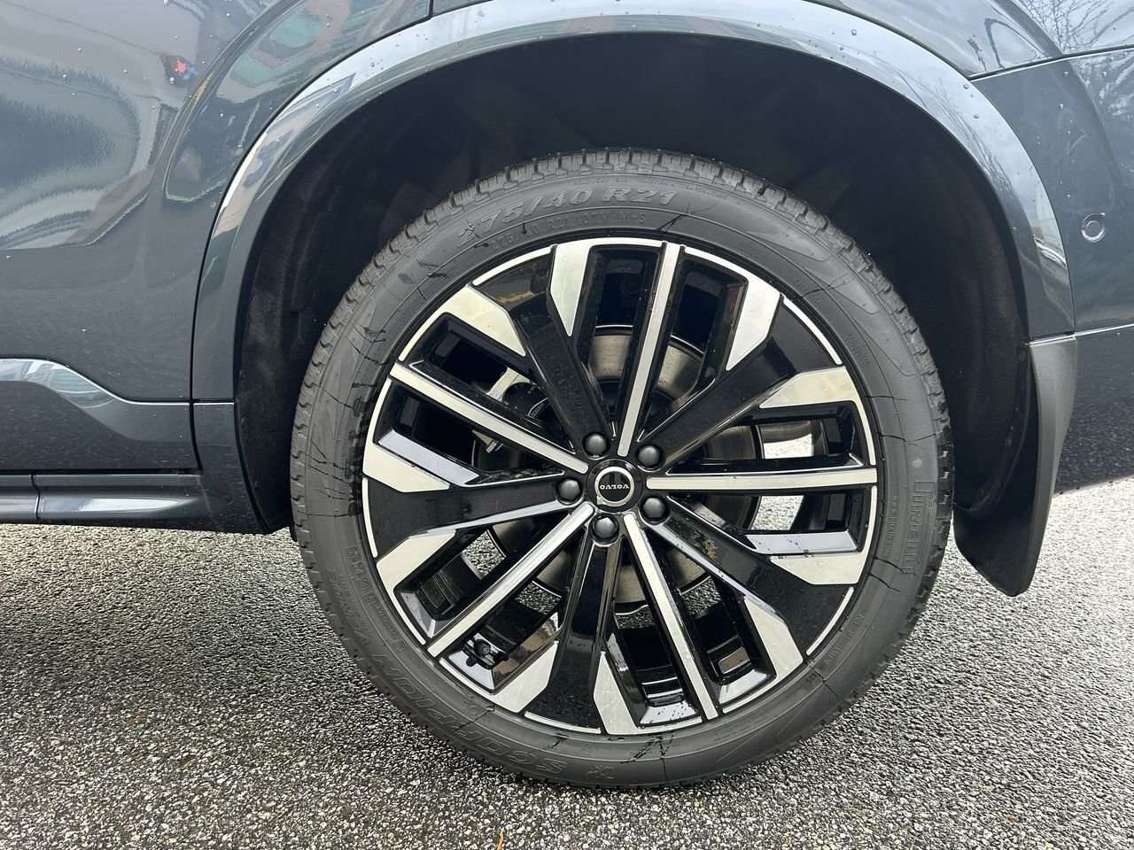 2026 Volvo XC90 Ultra 7-Seater (Dark Theme) Protection Package | B thumb 18