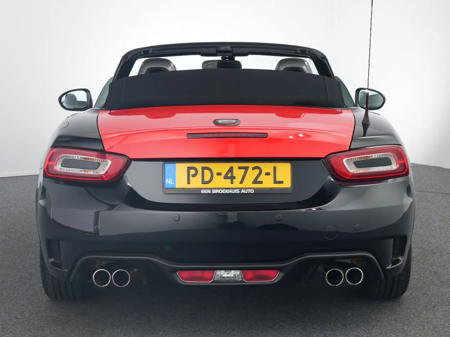 Fiat 124 Spider Abarth Abarth 1.4 MultiAir Turbo | Airco (automati Noir - 2