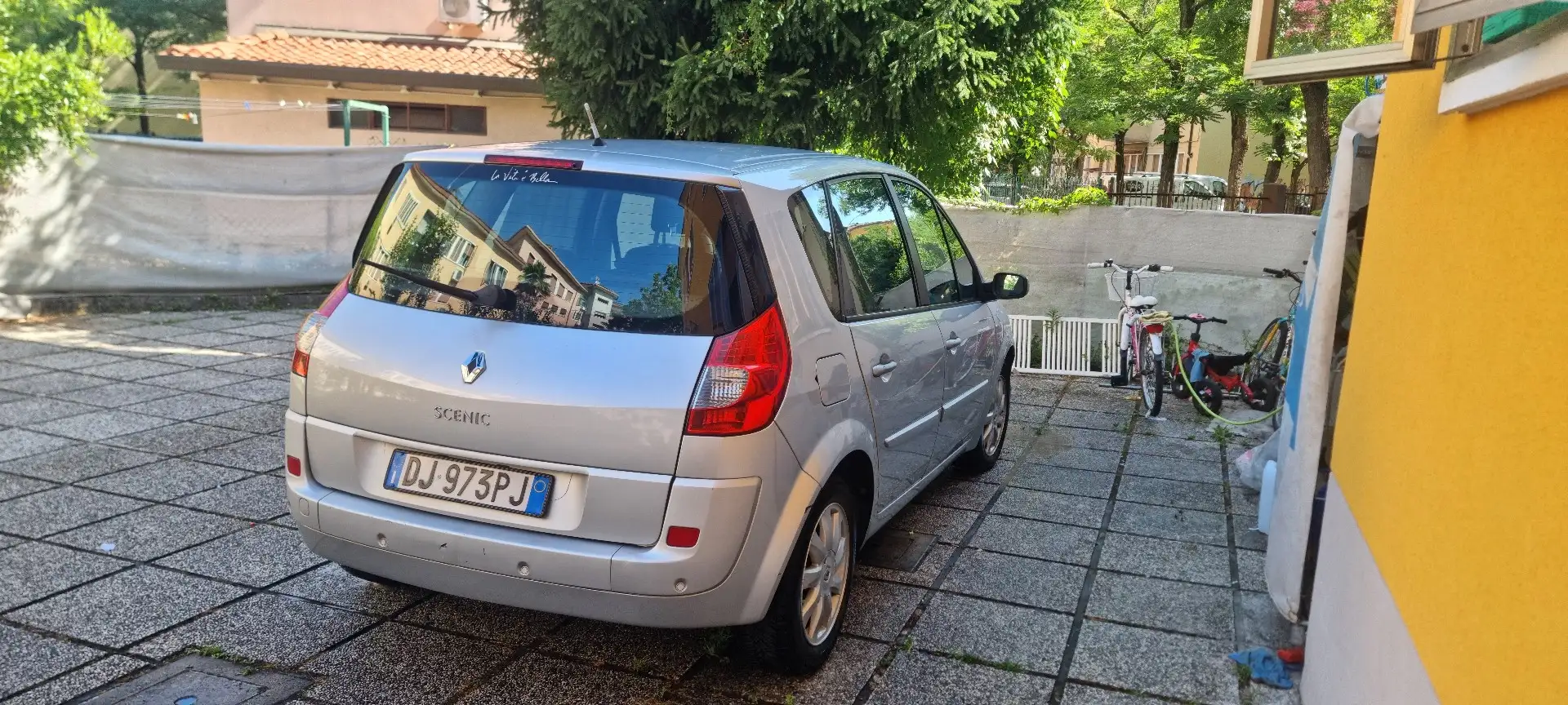 Renault Scenic 1.6 16v Confort Dynamique - 2