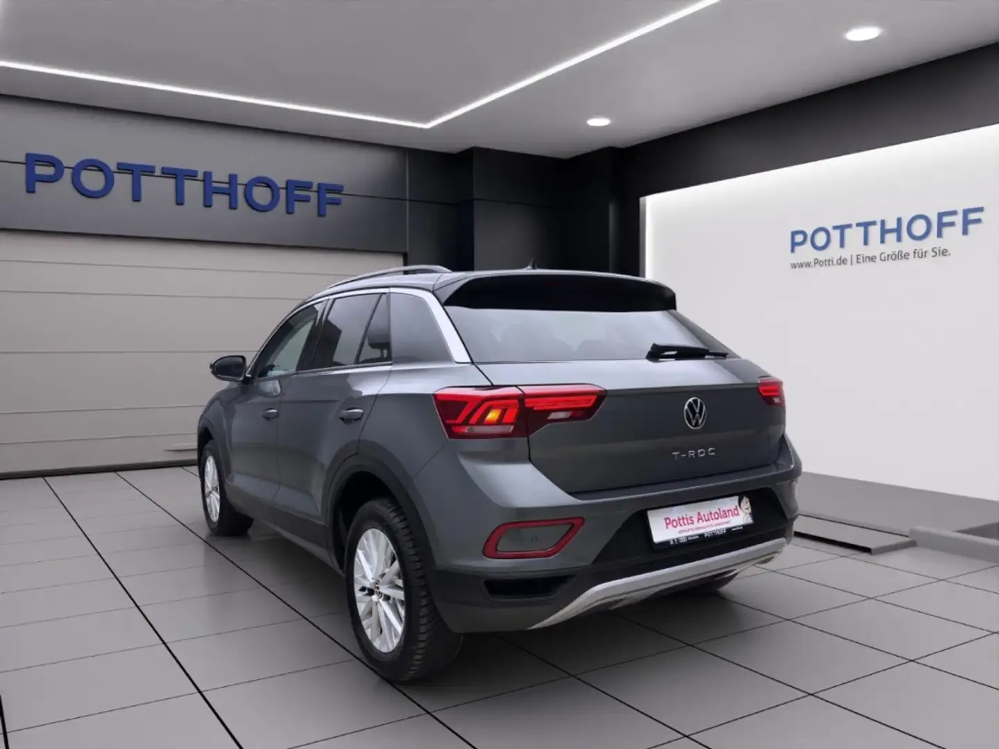 Volkswagen T-Roc 1.0 TSI LIFE NAVI KLIMA PDC LED Grau - 2