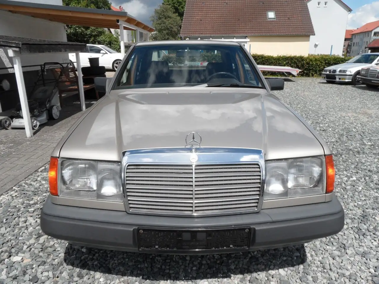 Mercedes-Benz 200 W124 Lim. 200E, sehr gepflegt, H-Kennzeichen, foto 11