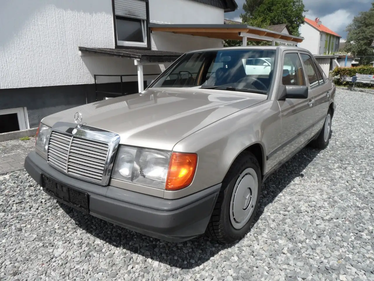 Mercedes-Benz 200 W124 Lim. 200E, sehr gepflegt, H-Kennzeichen, foto 3
