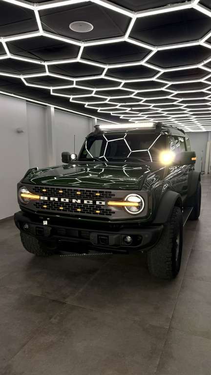Ford Bronco 2.7 EcoBoost V6 Badlands 335 Auto. - foto 1